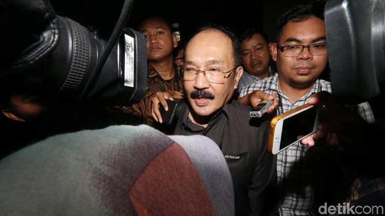 Dokter Ini Bongkar Kejanggalan Visum Novanto Saat Dirawat di RS Dokter Ini Bongkar Kejanggalan Visum Novanto Saat Dirawat di RS