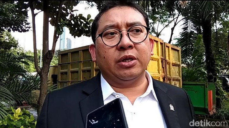 Soal Obor Rakyat, Fadli Zon Sebut Rommy Melanggar Hukum Soal Obor Rakyat, Fadli Zon Sebut Rommy Melanggar Hukum