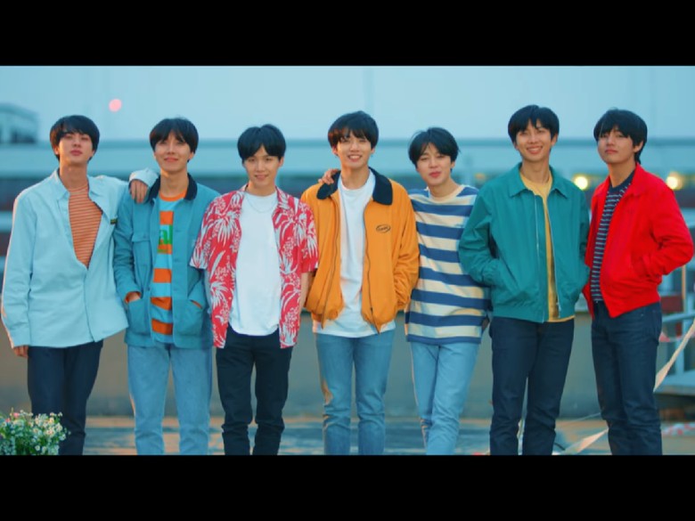 BTS Kembali Pecahkan Rekor Lewat Album Face Yourself BTS Kembali Pecahkan Rekor Lewat Album Face Yourself