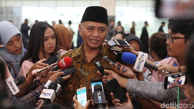 Ketua KPK Ingin RUU Pembatasan Transaksi Uang Tunai Disahkan Ketua KPK Ingin RUU Pembatasan Transaksi Uang Tunai Disahkan