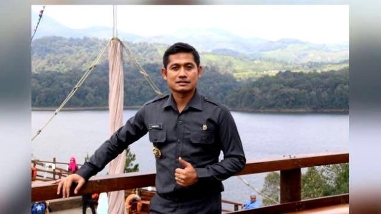 Soal Kompol Fahrizal, Polri: Tak Boleh Bawa Senpi saat Tak Dinas Soal Kompol Fahrizal, Polri: Tak Boleh Bawa Senpi saat Tak Dinas