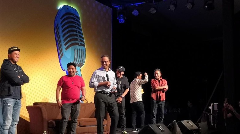 Jadi Tamu Rahasia, Anies Baswedan Bikin Riuh Local Stand Up Day Jadi Tamu Rahasia, Anies Baswedan Bikin Riuh Local Stand Up Day