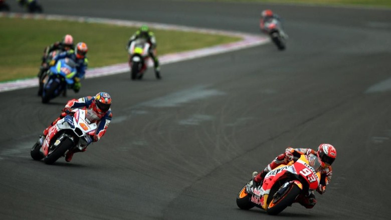 Crutchlow Juara, Marquez Tiga Kali Penalti Crutchlow Juara, Marquez Tiga Kali Penalti