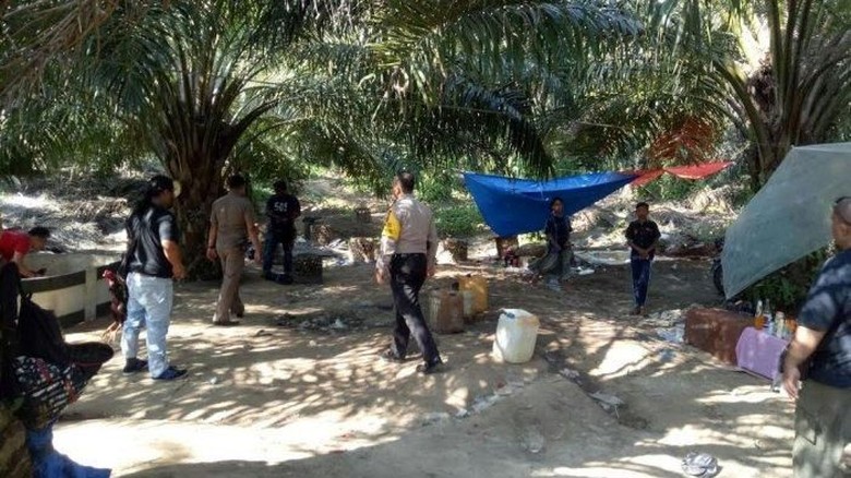 Duh! Anggota DPRD di Aceh Tertangkap Judi Sabung Ayam Duh! Anggota DPRD di Aceh Tertangkap Judi Sabung Ayam