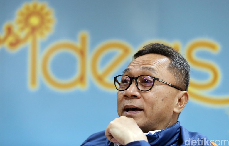 Blak-blakan Zulkifli Hasan, Kritik Amien Rais untuk Jokowi Blak-blakan Zulkifli Hasan, Kritik Amien Rais untuk Jokowi