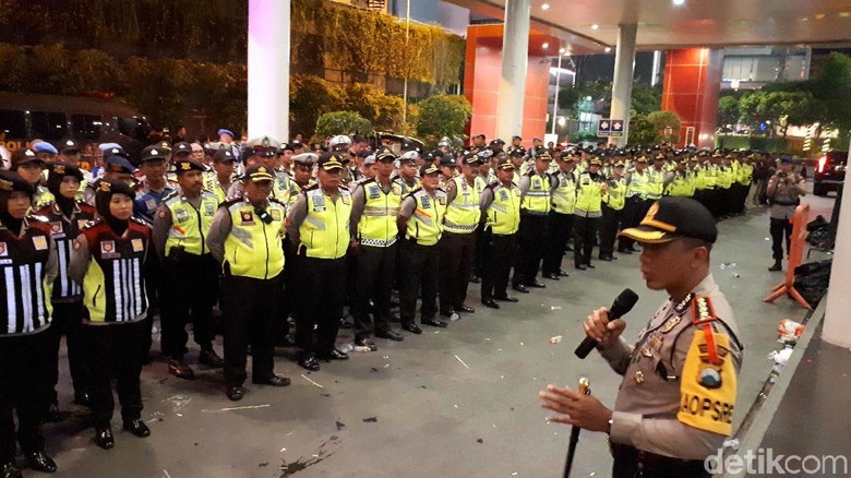 Debat Cagub Jatim Usai, Polisi: Aman dan Lancar Debat Cagub Jatim Usai, Polisi: Aman dan Lancar