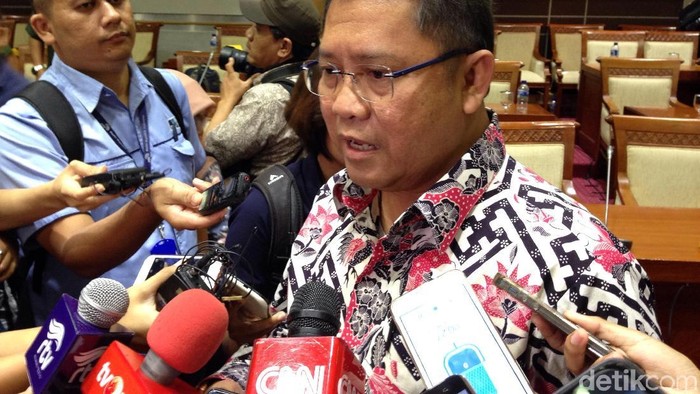 Menkominfo Rudiantara menunggu hasil audit kebocoran data Facebook. (Agus Tri Haryanto/detikINET) Menkominfo Rudiantara menunggu hasil audit kebocoran data Facebook. (Agus Tri Haryanto/detikINET)