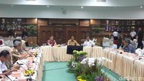 Menhub Minta THR Diberikan H-7 Lebaran Menhub Minta THR Diberikan H-7 Lebaran