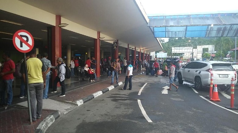 Foto: Bandara Pattimura di Ambon (Randy/detikTravel) Foto: Bandara Pattimura di Ambon (Randy/detikTravel)