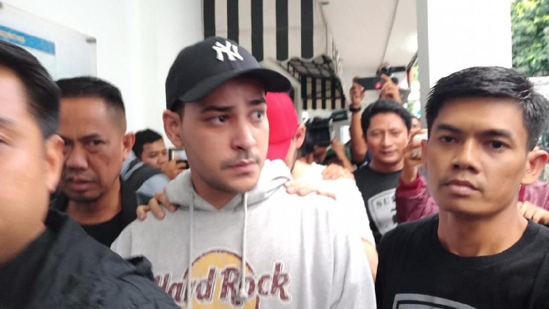 Riza Shahab Terjerat Narkoba, Cerita Pilu Keluarga Jupiter Fortissimo Riza Shahab Terjerat Narkoba, Cerita Pilu Keluarga Jupiter Fortissimo