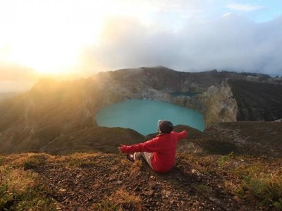 Sunrise Kelimutu yang Mendunia Sunrise Kelimutu yang Mendunia