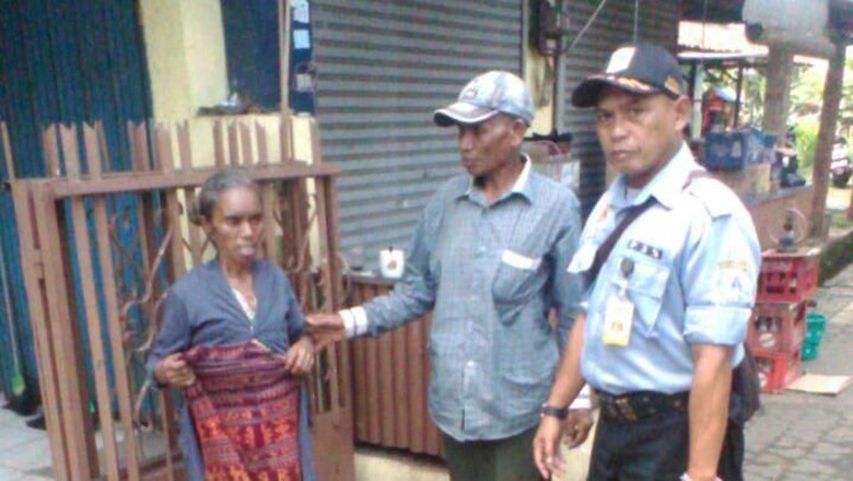 Minta KIS ke Jokowi, Pasutri Asal NTT Ini Nekat ke DKI Minta KIS ke Jokowi, Pasutri Asal NTT Ini Nekat ke DKI