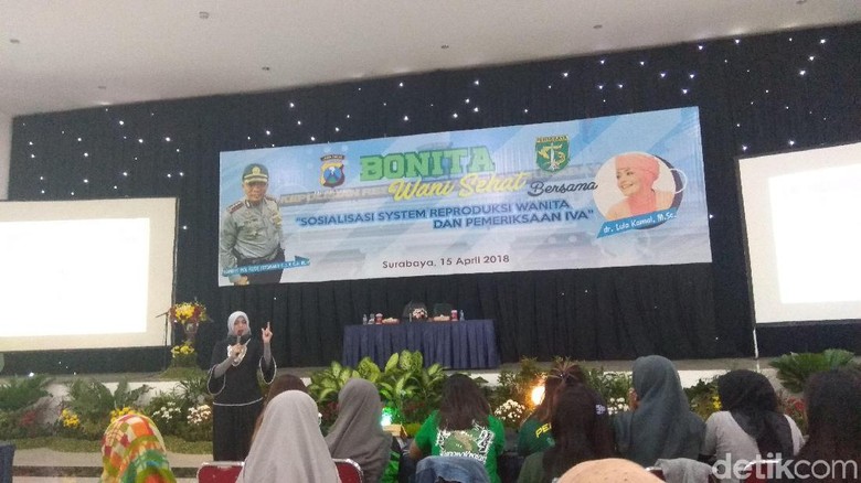 Polisi Gelar Pemeriksaan Kesehatan Reproduksi untuk Bonita