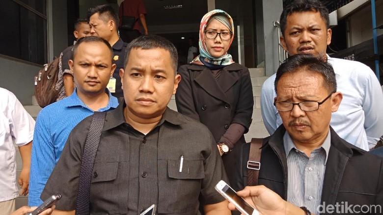 PKPI Polisikan Komisioner KPU Hasyim Asyari PKPI Polisikan Komisioner KPU Hasyim Asyari