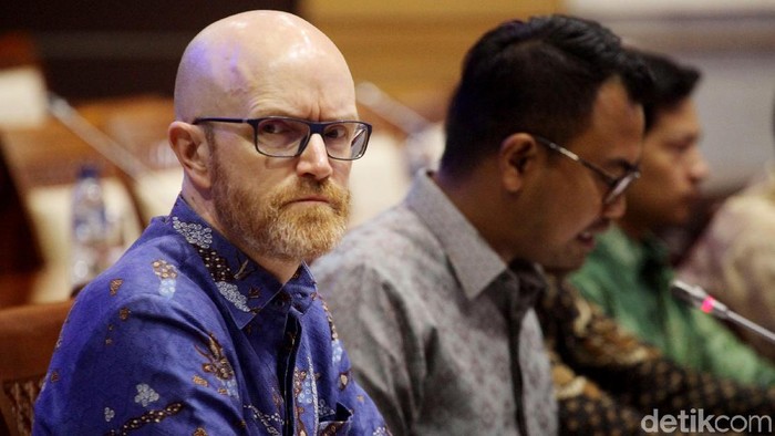 Bos Facebook dalam rapat dengan Komisi I DPR. Foto: Lamhot Aritonang/detikINET Bos Facebook dalam rapat dengan Komisi I DPR. Foto: Lamhot Aritonang/detikINET