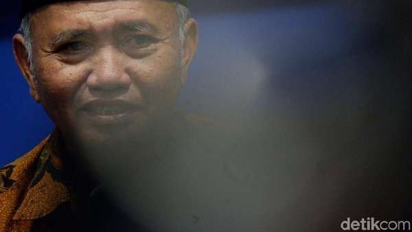 2 Eks Anggota DPRD dan Kadis di Bandung Jadi Tersangka KPK 2 Eks Anggota DPRD dan Kadis di Bandung Jadi Tersangka KPK