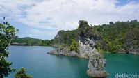 Yang Juga Cantik di Raja Ampat: Telaga Bintang