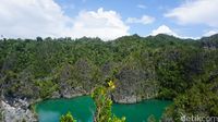 Yang Juga Cantik di Raja Ampat: Telaga Bintang