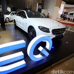 Video Mobil Listrik Mercedes-Benz EQ di IIMS 2018 Video Mobil Listrik Mercedes-Benz EQ di IIMS 2018