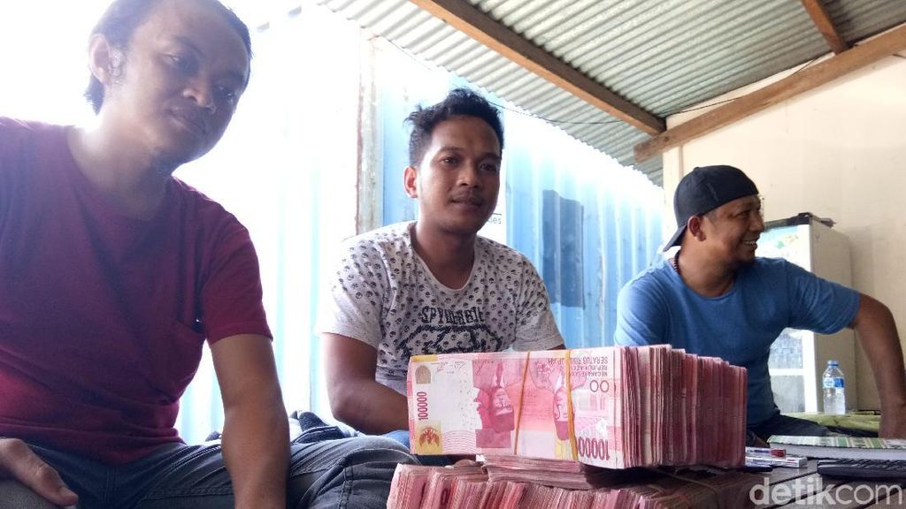 Polda Sulsel Tangkap 3 Perampok Uang Rp 400 Juta di Sorong Polda Sulsel Tangka p 3 Perampok Uang Rp 400 Juta di Sorong