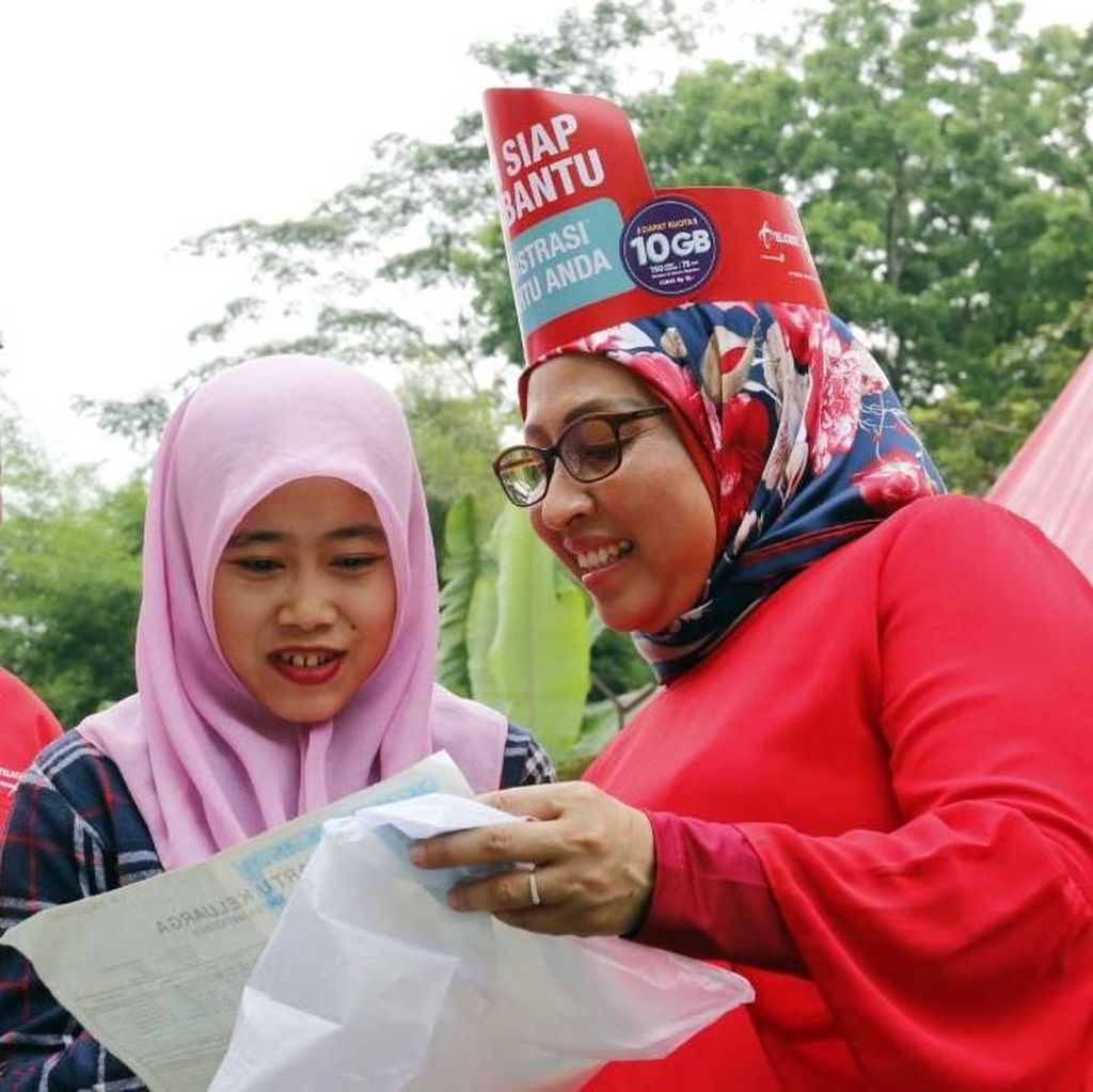 Telkomsel Gandeng Dukcapil Sukseskan Registrasi Prabayar Telkomsel Gandeng Dukcapil Sukseskan Registrasi Prabayar