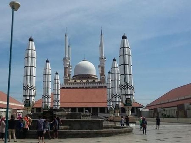Masjid Agung Jawa Tengah yang Tak Sekadar Tempat Ibadah Masjid Agung Jawa Tengah yang Tak Sekadar Tempat Ibadah