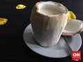 6 Manfaat Minum Air Kelapa di Pagi Hari