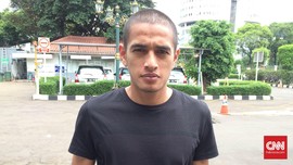 Kapten Semen Padang Menangis Dengar Kabar Choirul Huda