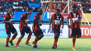 Boaz Solossa Tersubur Bobol Gawang Persija
