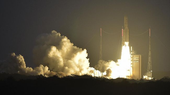 Satelit ke Sembilan Telkom Sukses Mengorbit