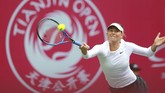 <p>Maria Sharapova yang saat ini menduduki peringkat 86 dunia selanjutnya akan menghadapi petenis non-unggulan atas Polandia Magda Linette di babak kedua. (AFP PHOTO / STR)</p>