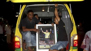 Persib Melayat ke Rumah Keluarga Mendiang Choirul Huda