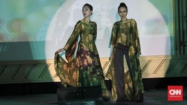Parade Batik Papua untuk Aksi Peduli Penyintas Kanker Serviks