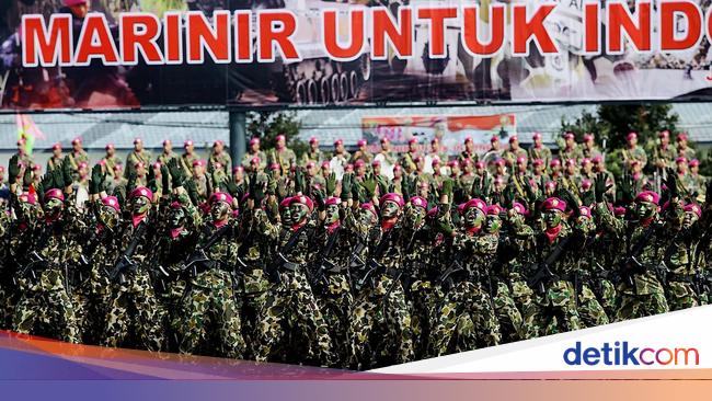 Penjelasan Marinir Ikut Jaga Ustaz Abdul Somad Saat Ceramah Penjelasan Marinir Ikut Jaga Ustaz Abdul Somad Saat Ceramah