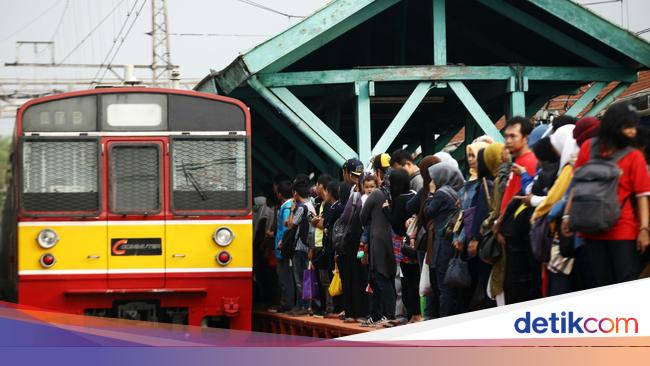 Perlukah Pemerintah Ubah Subsidi KRL Jadi Berbasis NIK?