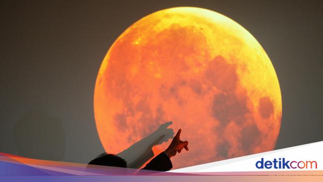 Cara Melihat Gerhana Bulan Total Nanti Malam: Jam dan Link Streamingnya