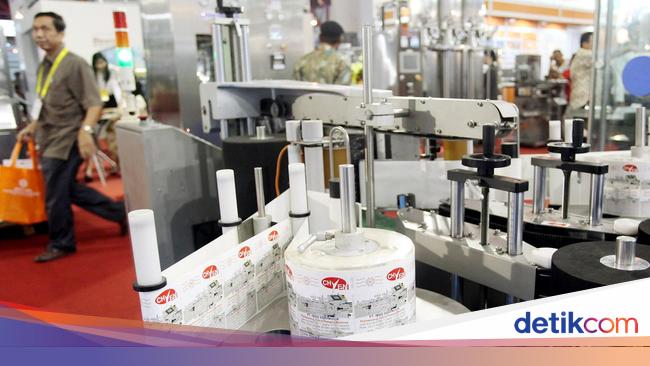 Industri Pengolahan di RI Naik, Paling Tinggi Sektor Alas Kaki
