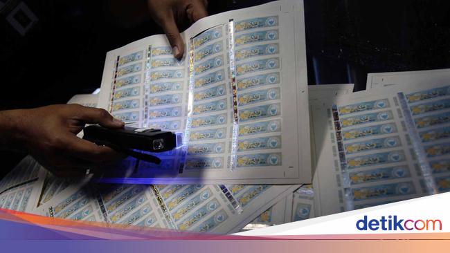 Detik-detik Jaringan Pita Cukai Palsu Terbongkar, Mobil Pikap Digeledah
