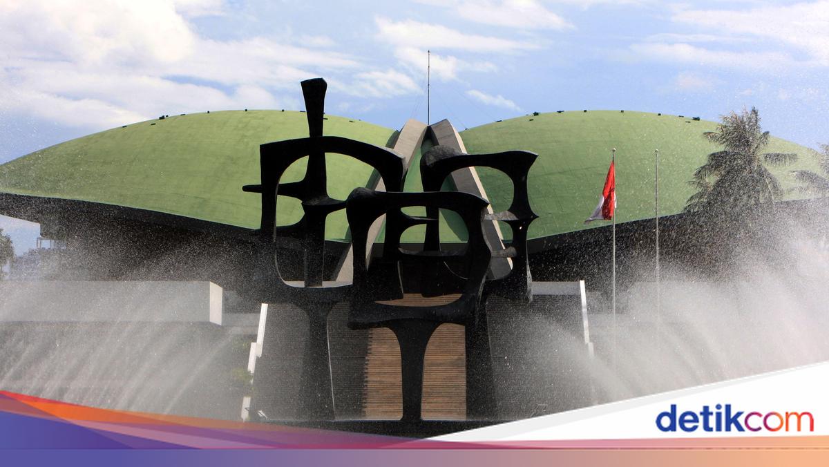 Penjelasan Waka DPR soal MKD Minta Setjen Pangkas Anggaran Reses