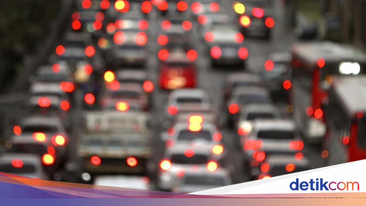 Info Kepadatan Lalin di Tol Jagorawi hingga Janger Arah Jakarta Pagi Ini