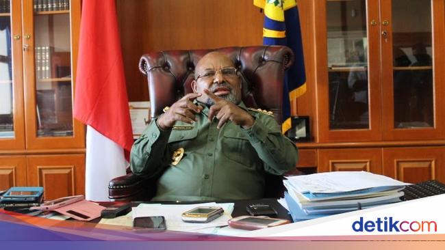 The KPK still summons Lukas Enembe even though he insists on being absent