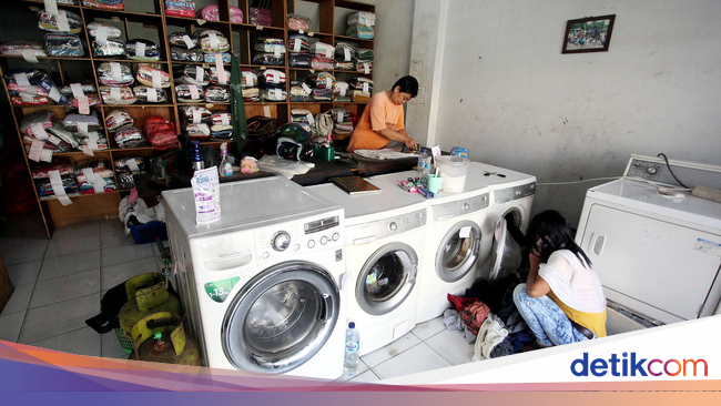 Bisnis Laundry  Baju  dan Sepatu Banjir Order di Musim Hujan