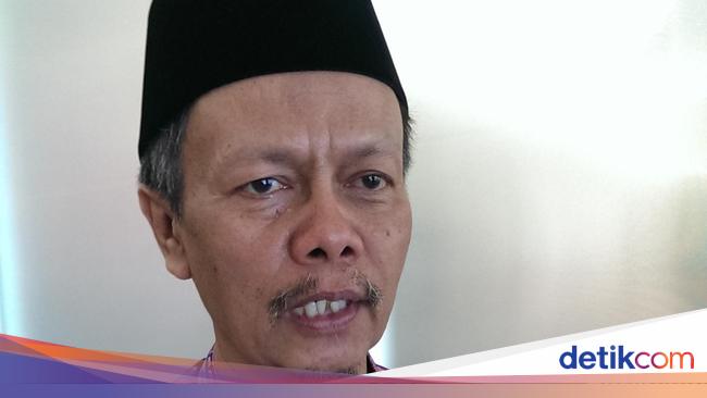 Waketum MUI Apa Benar yang Dibawa Opick Itu Rambut Nabi Waketum MUI Apa Benar yang Dibawa Opick Itu Rambut Nabi