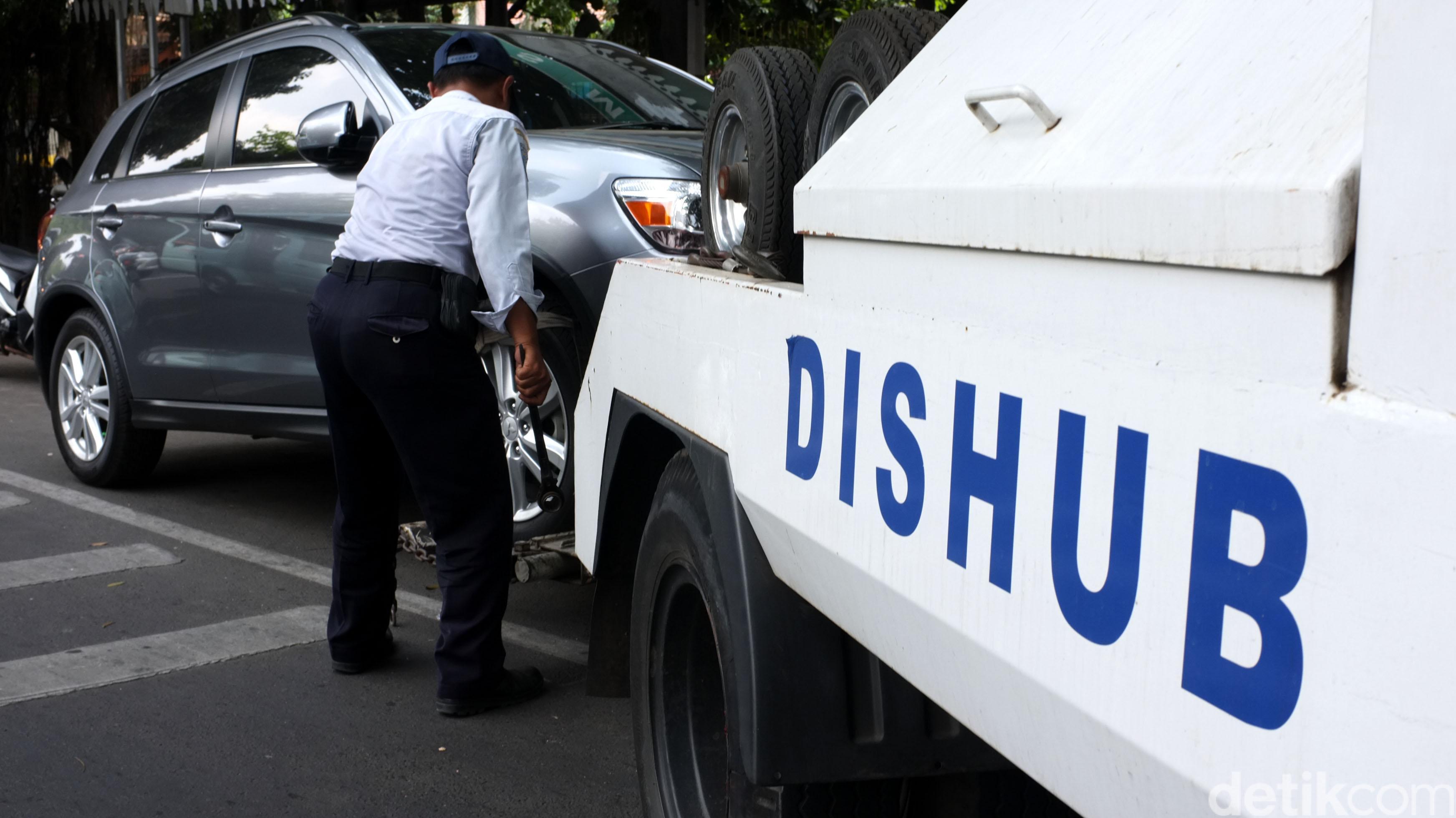 Mobil Diderek Dishub DKI? Begini Cara Ambilnya