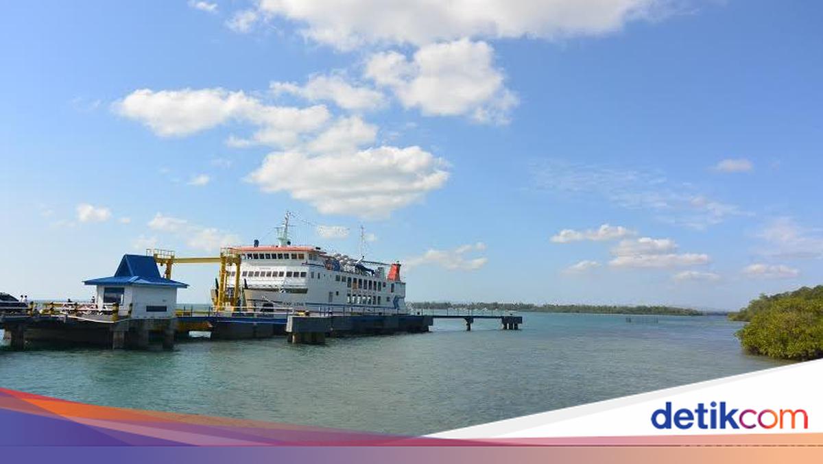 Berwisata ke Raja Ampat Kini Lebih Mudah dan Murah dengan KMP Lema