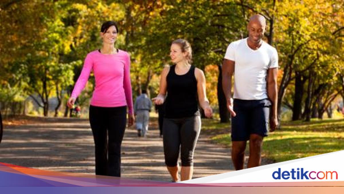 Arti Mimpi Jalan Kaki dalam Kehidupan Sehari-hari: Tanda Apa yang Tersembunyi? Arti Mimpi Jalan Kaki dalam Kehidupan Sehari-hari: Tanda Apa yang Tersembunyi?