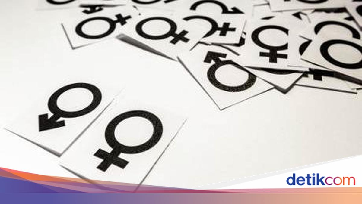 Dik eshakka sigmaydi Sonlarini quchoqlagan dumbalar