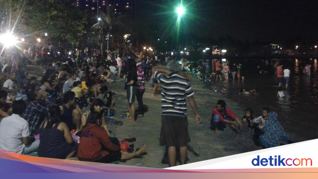 Malam 1 Suro di Ancol, Ketika Bra Dibuang Cuma-cuma di Pantai