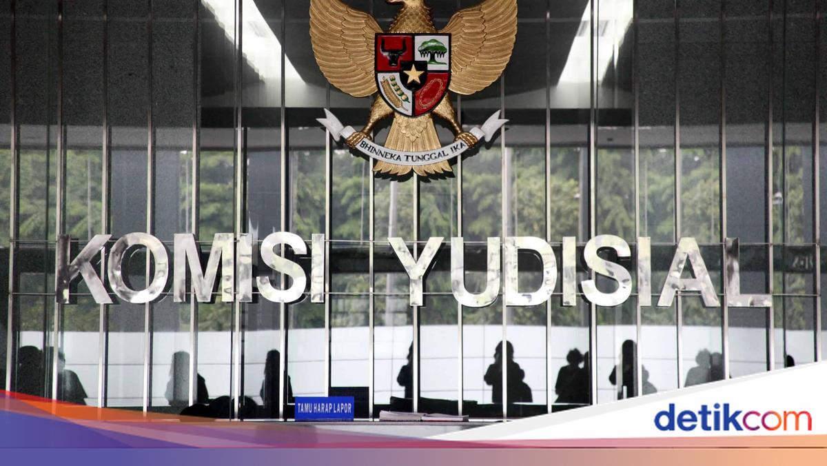 36 Nama Lolos Seleksi Calon Hakim Agung, Termasuk Eks Anggota Dewas KPK