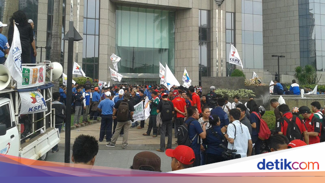 Opsi saham karyawan pro dan kontra